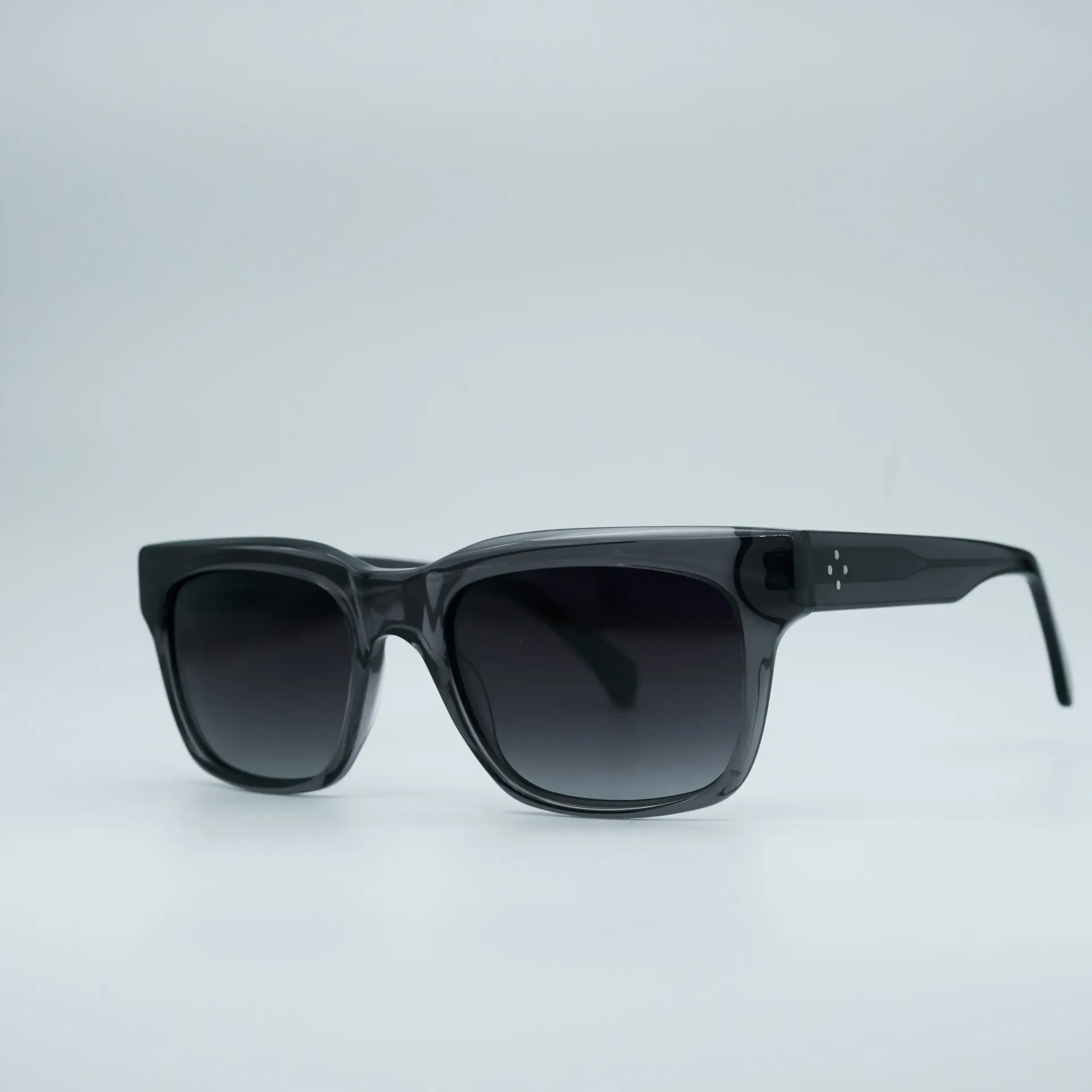 882229SC03_SUN 54 GREY